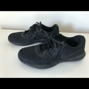 Nike Flex Supreme TR6